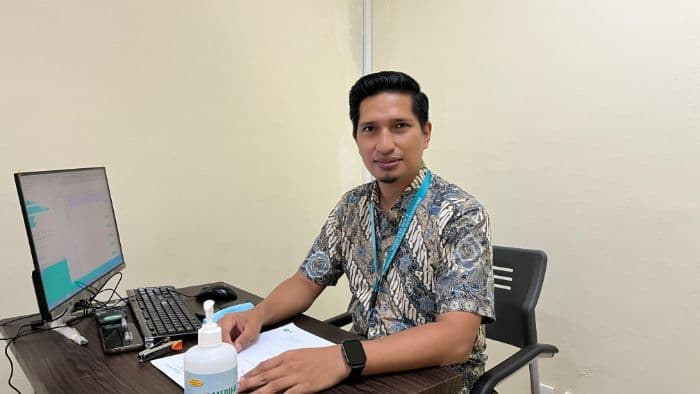hatihati_ajak_anak_keluar_malam_tanpa_jaket_bisa_picu_penyakit_pernapasan