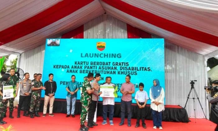 kodam_ibb_launching_kartu_berobat_gratis_untuk_masyarakat_dan_anak_panti_asuhan