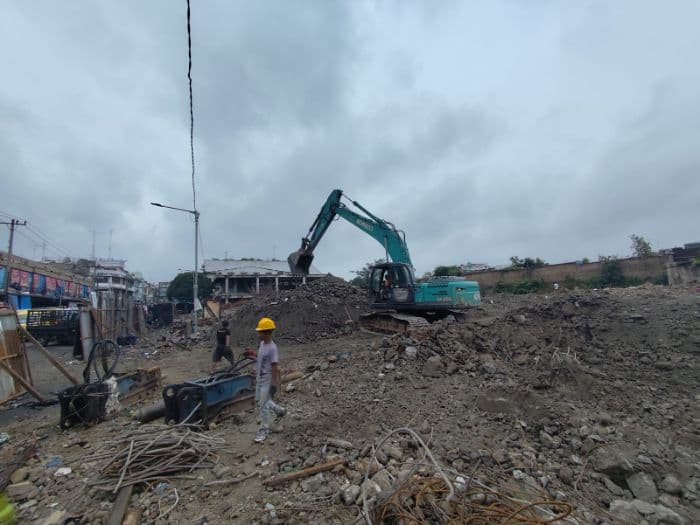 perobohan_gedung_4_pasar_horas_pematangsiantar_capai_80_persen_target_rampung_lebih_cepat