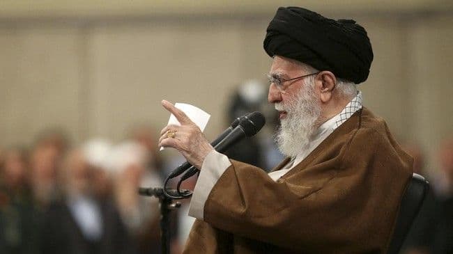 trump_klaim_hancurkan_nuklir_iran_khamenei_teruslah_bermimpi_