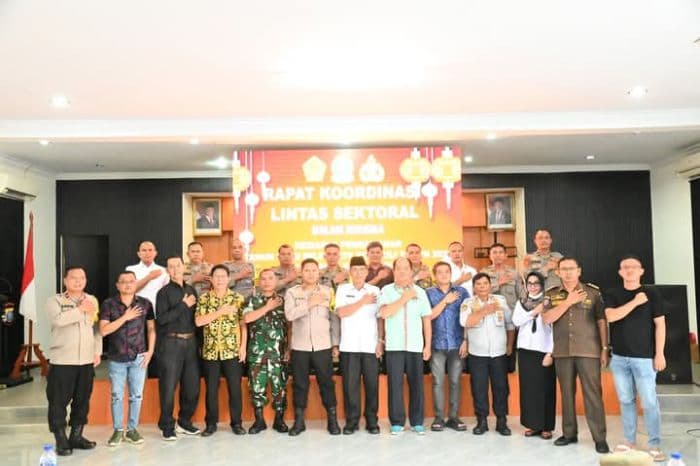 amankan_tahun_baru_imlek_2576_polisi_dan_pemko_sibolga_siap_bersinergi