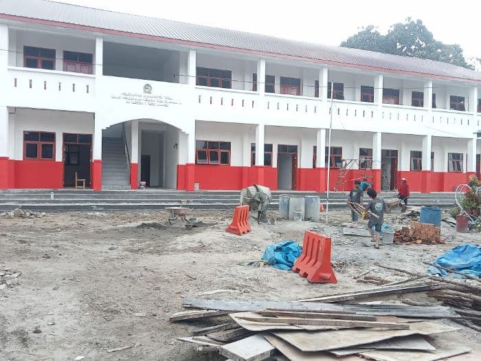 soal_rehabilitas_sd_negeri_173525_balige_kontraktor_janji_selesai_sebelum_batas_perpanjangan