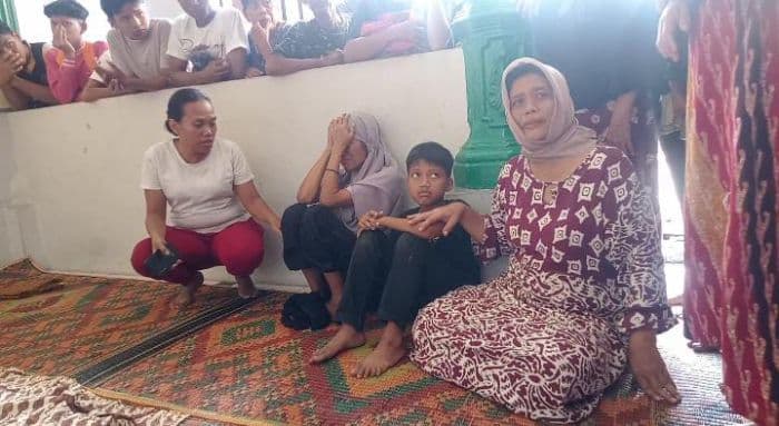 ibu_korban_kebakaran_di_gang_keluarga_medan_baru_akui_tinggalkan_anak_setiap_malam