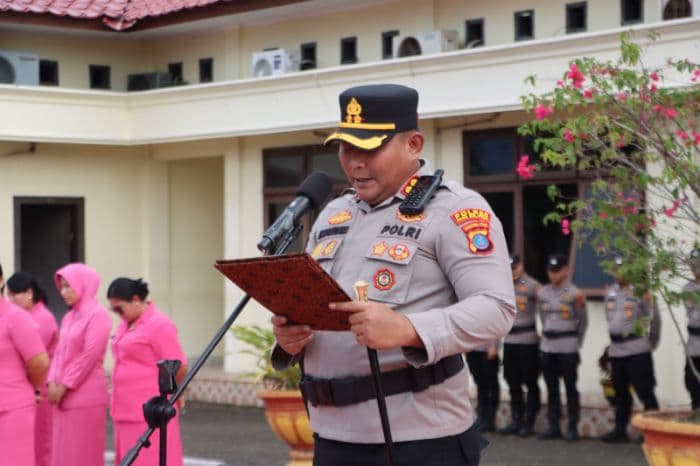 rotasi_pejabat_polres_nias_selatan_ini_pesan_kapolres_ferry_mulyana