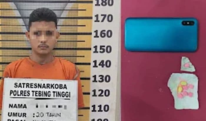 miliki_delapan_butir_ekstasi_pria_pengangguran_di_tebing_tinggi_ditangkap_polisi