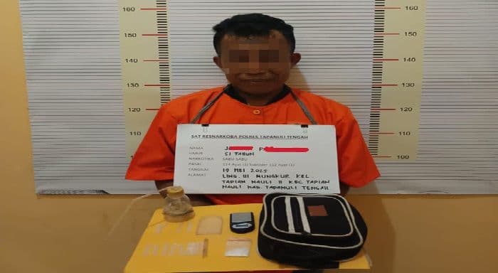 warga_tapteng_bakar_pondok_transaksi_narkoba_usai_penangkapan_pengedar_sabu