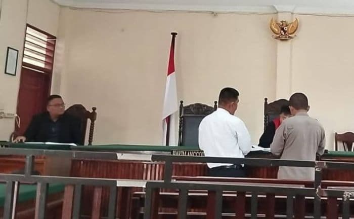 jawaban_termohon_tidak_sempurna_sidang_praperadilan_sp3_kasus_perusakan_di_polsek_sibolga_sambas_diskors
