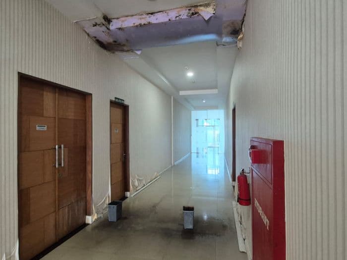 atap_gedung_dprd_binjai_bocor_sekwan_sudah_usulkan_perbaikan