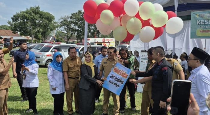 hari_ini_warga_binjai_sudah_bisa_berobat_gratis_pakai_ktp