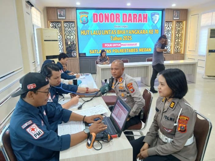 hut_lantas_bhayangkara_ke70_tahun_satlantas_polrestabes_medan_gelar_berbagai_kegiatan