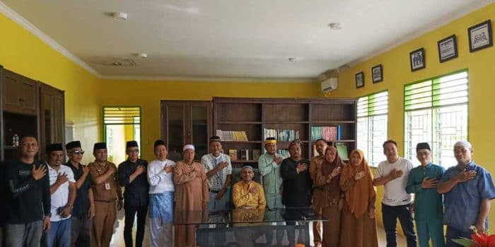 bkm_azizi_tanjung_pura_gelar_raker_jadikan_masjid_pusat_peradaban_umat