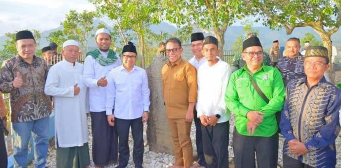 cak_imin_dukung_rencana_pembangunan_eskalator_di_makam_papan_tinggi_barus