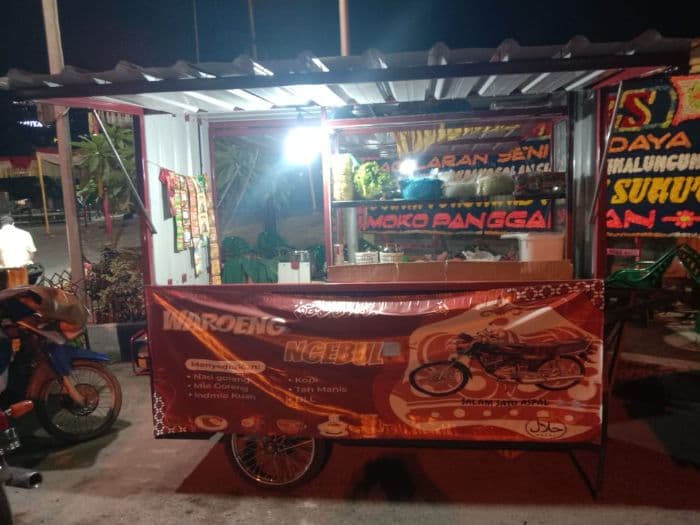eks_chef_hotel_di_siantar_sukses_bangun_usaha_nasi_goreng_sendiri_berkat_kur_bri