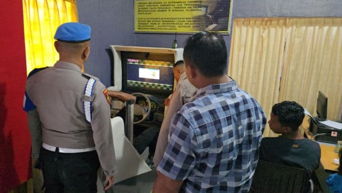 isu_calo_sim_viral_polres_asahan_lakukan_sidak_ke_satpas_satlantas