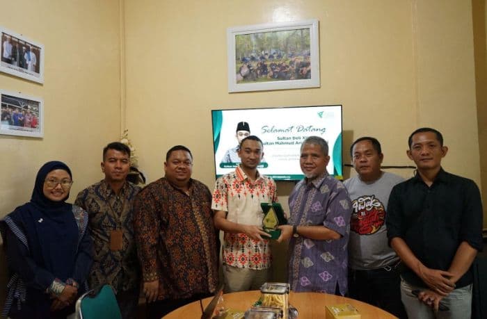 sultan_deli_xiv_kunjungi_dompet_dhuafa_waspada_bahas_sinergi_program_kemanusiaan_di_daerah_pesisir