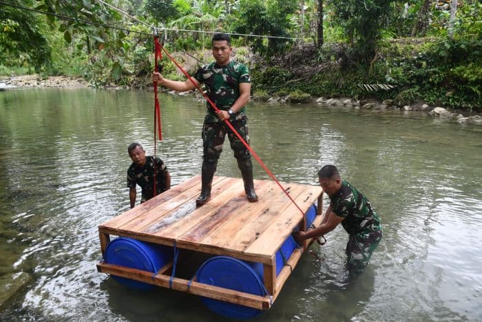 alasan_guru_sering_absen_mengajar_di_nias