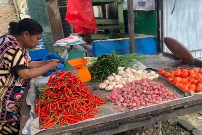 harga_cabai_di_pasar_belawan_terus_melonjak_pedagang_dan_warga_mengeluh