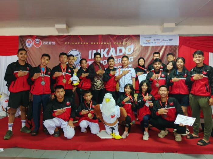 dua_atlet_karate_inkado_tapteng_sumbang_emas_dan_perunggu_di_kejurnas