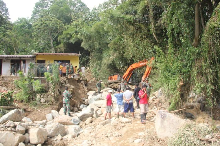 banjir_bandang_parapat_berulang_dprd_simalungun_siap_bentuk_pansus_