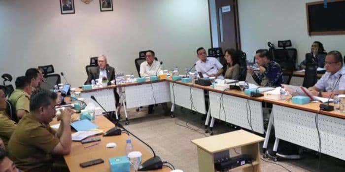 efisiensi_anggaran_pemprov_sumut_alihkan_program_ke_digitalisasi