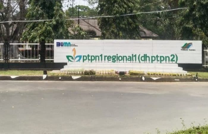 berdiri_di_lahan_eks_hgu_bangunan_pagar_ini_dipersoalkan