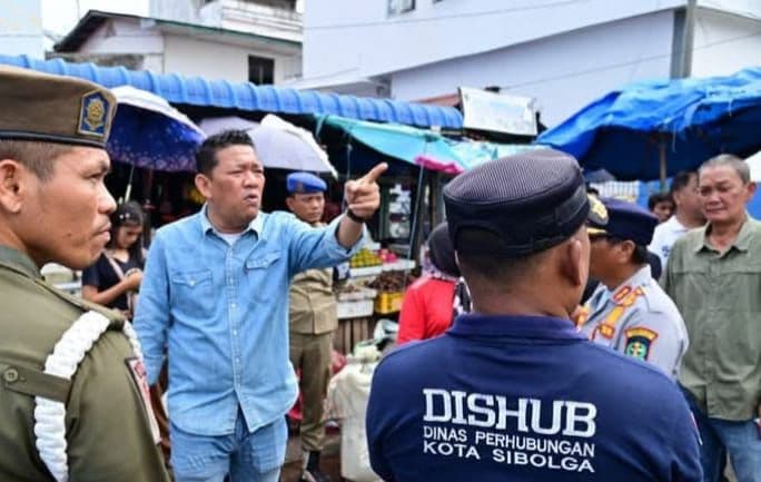 pemko_sibolga_targetkan_penataan_pkl_rampung_akhir_mei