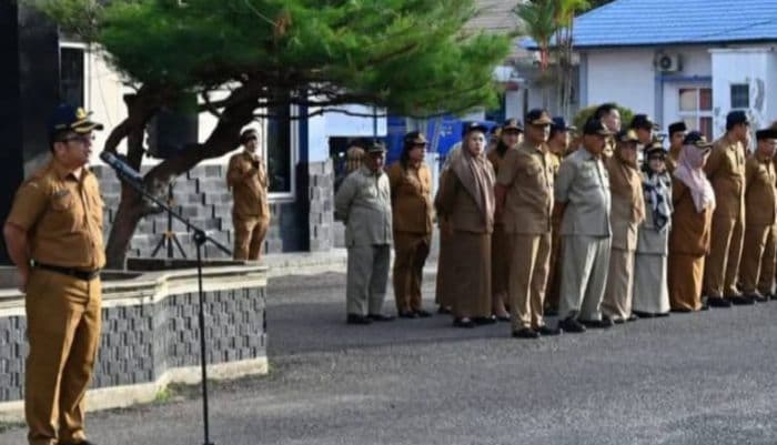 kadis_pupr_ajak_asn_urus_pbg_saat_bangun_rumah_di_tapteng