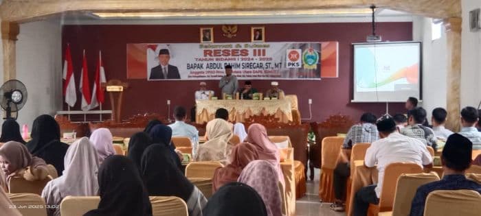 reses_di_palas_anggota_dprd_sumut_terima_usulan_membentuk_perda_ketahanan_keluarga