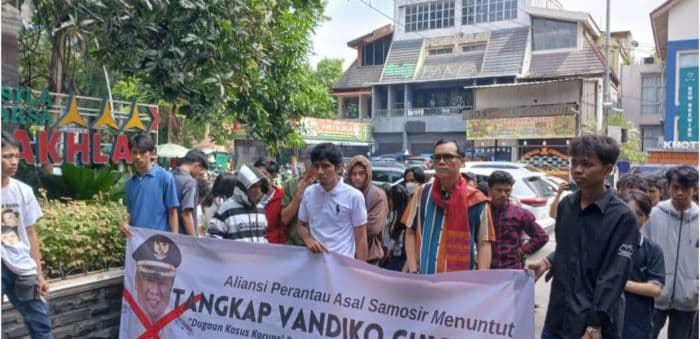 warga_samosir_laporkan_dugaan_penyelewengan_dana_bansos_ke_jaksa_agung