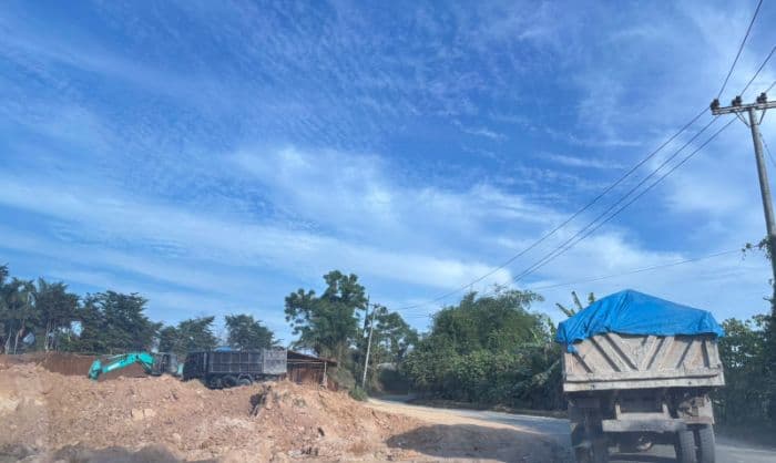 desak_galian_c_di_lahan_hgu_ptpn_1_dihentikan_warga_minta_camat_surati_dlh_deli_serdang