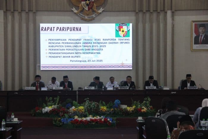 dprd_simalungun_sahkan_rpjmd_20252029_bupati_anton_ajak_selaraskan_visi_daerah
