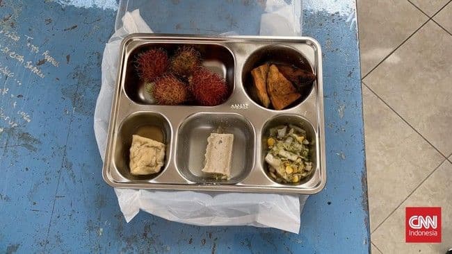 darurat_mbg_bandung_barat_301_anak_keracunan_dpr_fokus_selamatkan_korban_nasib_program_di_tangan_presiden