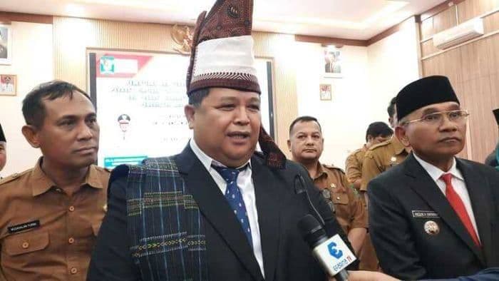 pemkab_simalungun_benahi_wisata_parapat_usai_geopark_kaldera_toba_raih_green_card_unesco