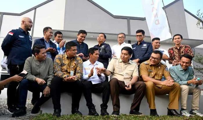 bobby_nasution_minta_daerah_di_sumut_percepat_izin_rumah_bersubsidi