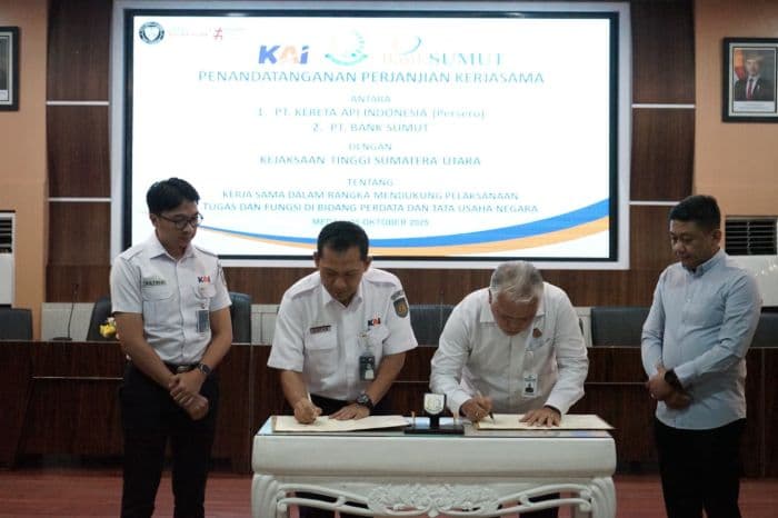 kai_sumut_gandeng_kejati_sumut_untuk_amankan_aset_negara