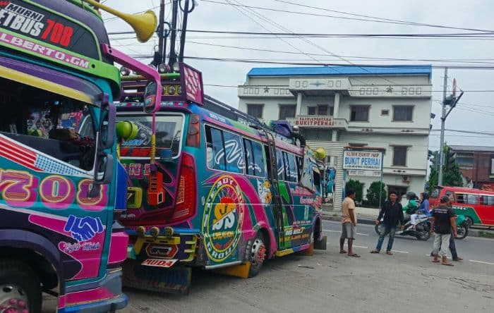 pool_jamin_ginting_direlokasi_ke_lau_cih_dishub_sumut_harap_bus_bisa_tertib