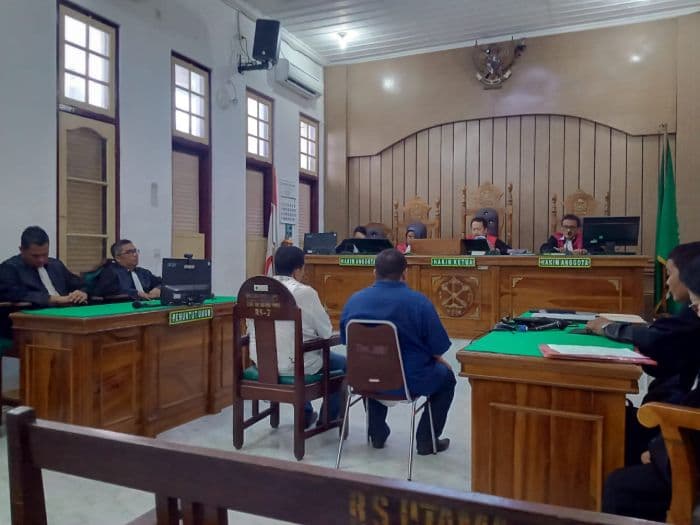 kasus_suap_eksepsi_mantan_bupati_langkat_dan_abangnya_ditolak