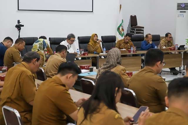 wawako_siantar_herlina_dorong_upaya_pengendalian_inflasi_dengan_strategi_4k