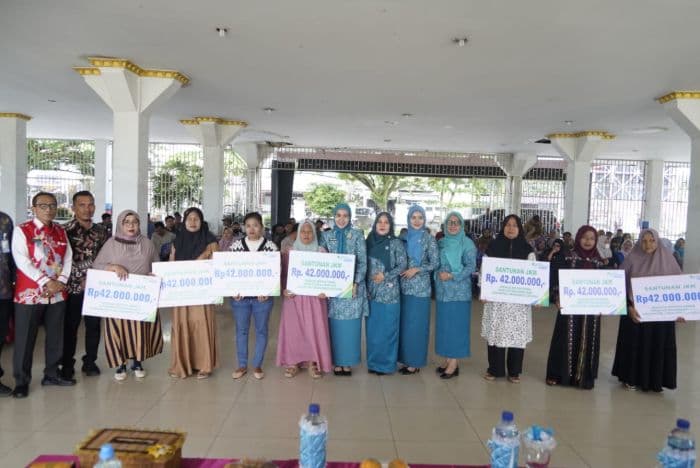pemkab_labuhanbatu_selatan_pastikan_perlindungan_pekerja_untuk_nonasn