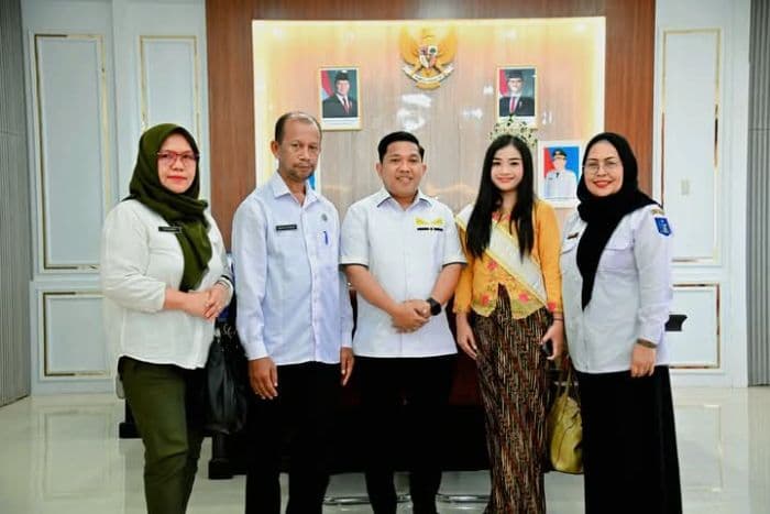 remaja_sibolga_raih_runner_up_puteri_pertiwi_indonesia_junior_2025_wakili_indonesia_di_bangkok