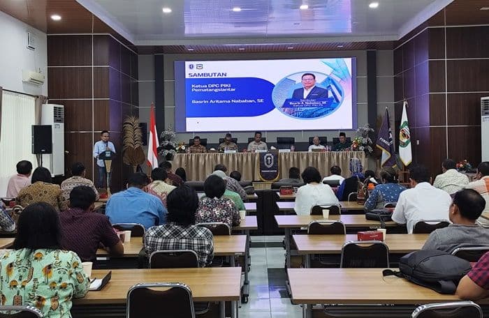diskusi_publik_piki_pematangsiantar_dinilai_berpotensi_jadi_kota_hantu
