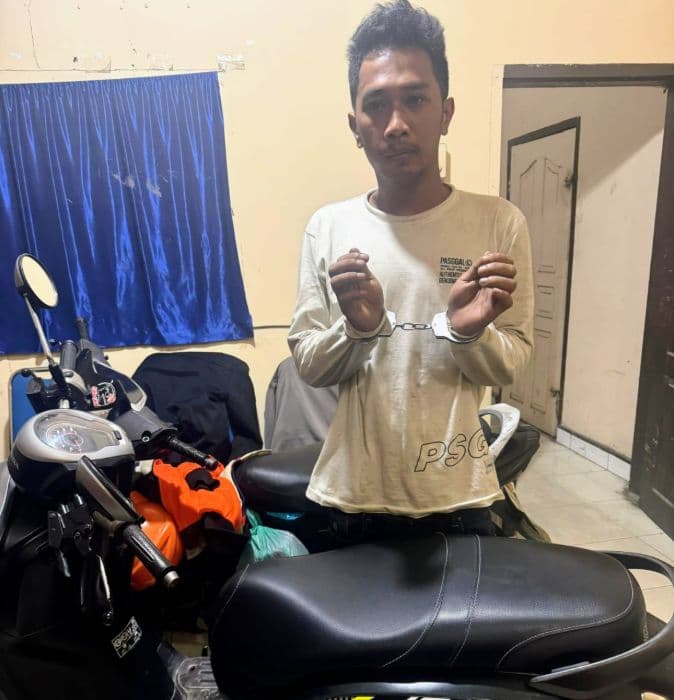 polisi_tangkap_pelaku_curanmor_di_lima_puluh_batu_bara