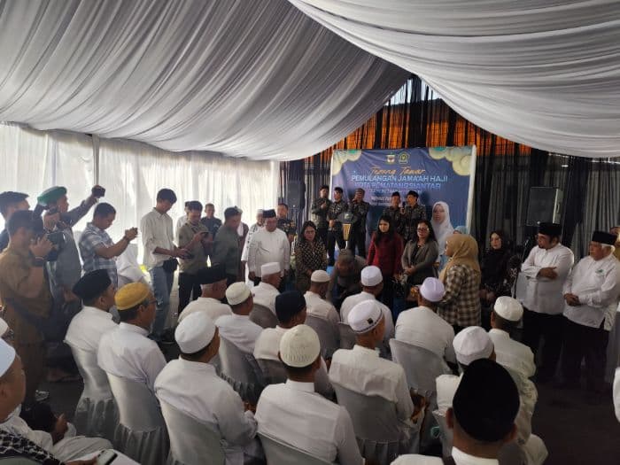 seluruh_jemaah_haji_pematangsiantar_kembali_dengan_selamat_dan_sehat