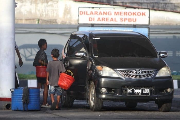 anak_jalanan_di_kota_medan_bagian_1_tumbuh_tanpa_atap_belajar_tanpa_sekolah