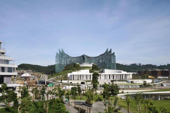 dpr_terima_surat_kepala_otorita_ikn_usulan_perubahan_rencana_induk_dan_status_bandara