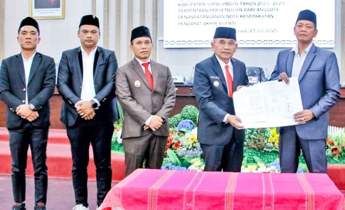 fraksi_golkar_minta_infrastruktur_jalan_jadi_prioritas_dalam_rpjmd_simalungun_20252029