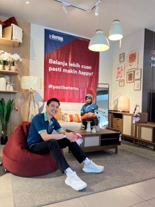 rayakan_21_tahun_kebersamaan_bersama_keluarga_indonesia_informa_siantar_hadirkan_pastiketemu_anniversary_sale
