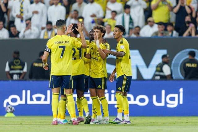 alnassr_gasak_jeddah_club_40_lolos_16_besar_kings_cup