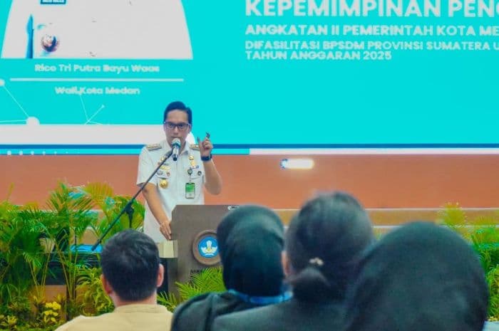 buka_pelatihan_kepemimpinan_asn_wali_kota_rico_waas_lahirkan_inovasi_untuk_kota_medan