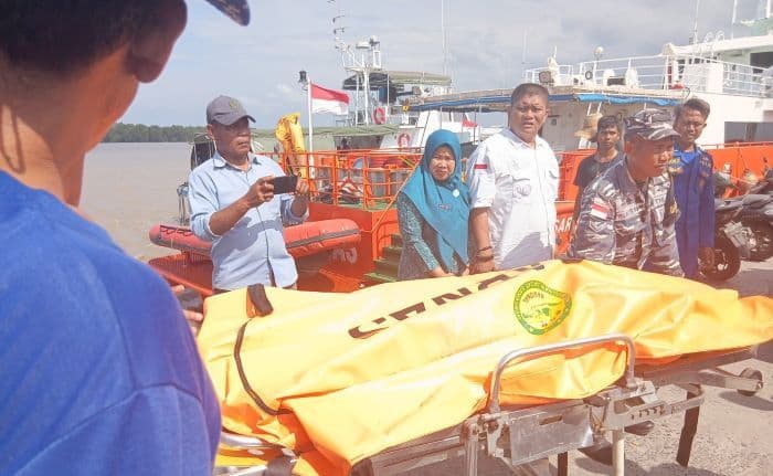 jasad_pria_tanpa_identitas_ditemukan_mengapung_di_perairan_asahan